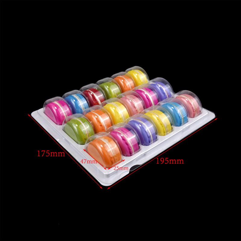 18 macarons white blister tray with clear lid