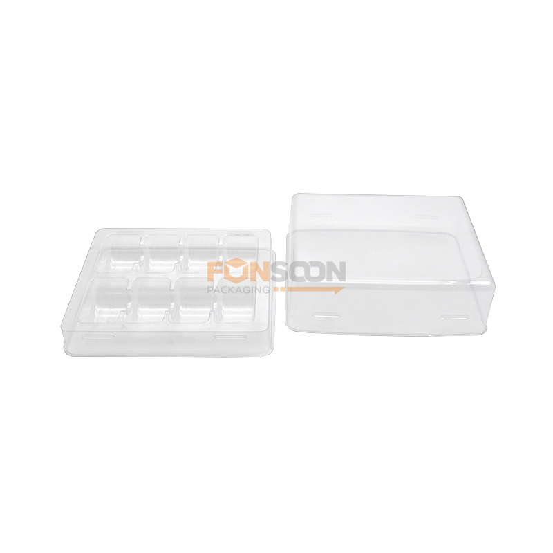 8 macarons plastic container