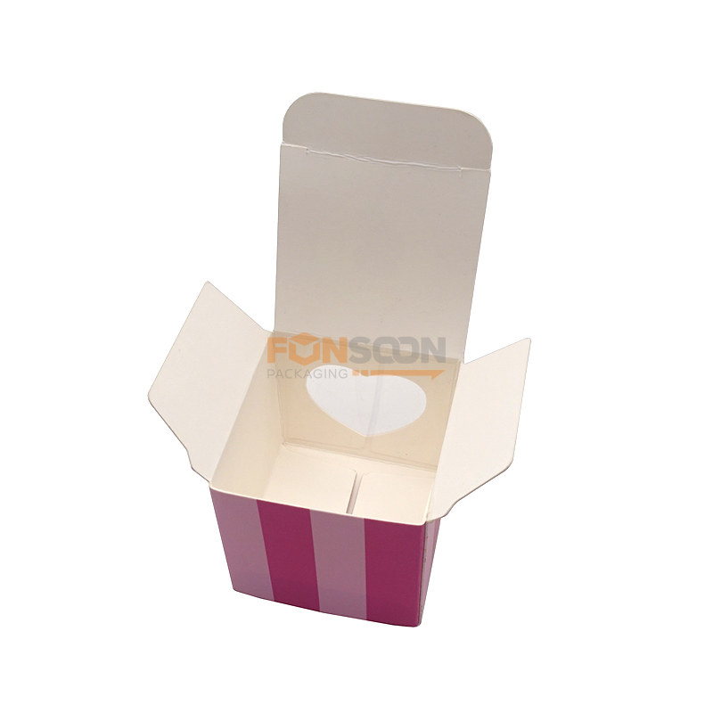 2 macaron paper box with heart window