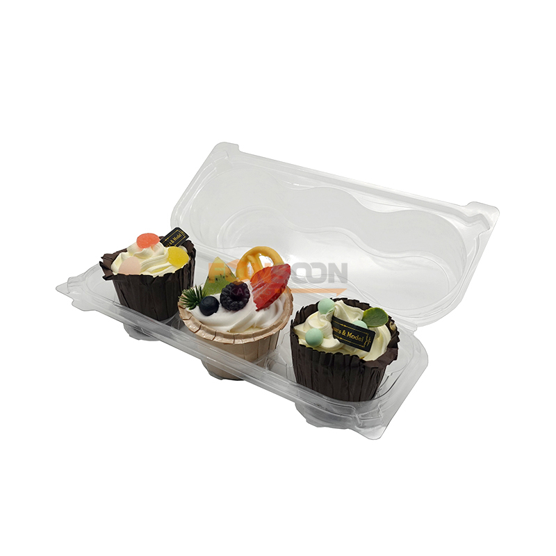 3 cupcakes clear plastic container