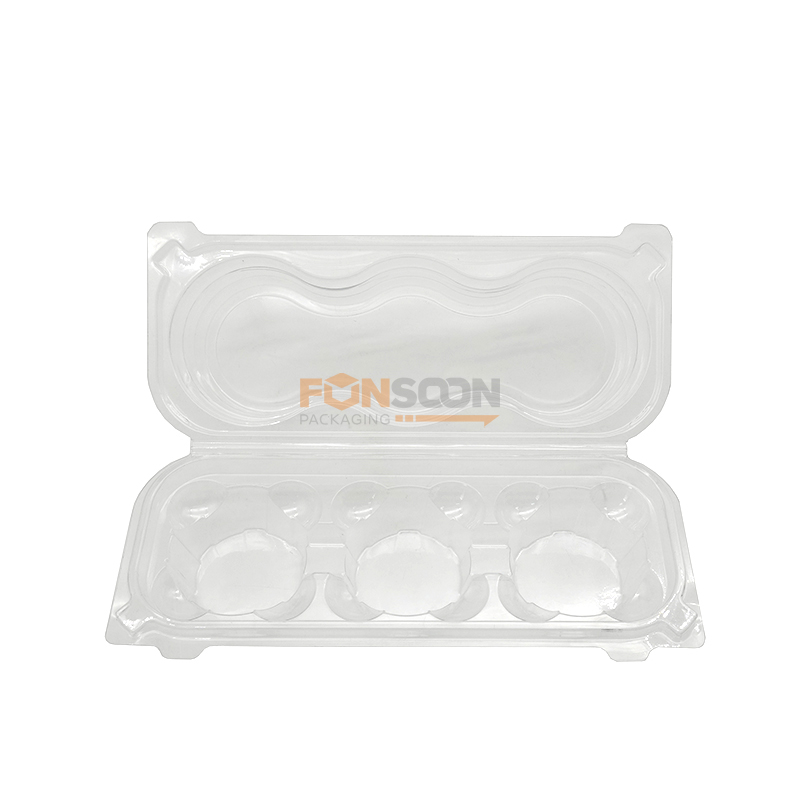 3 cupcakes clear plastic container