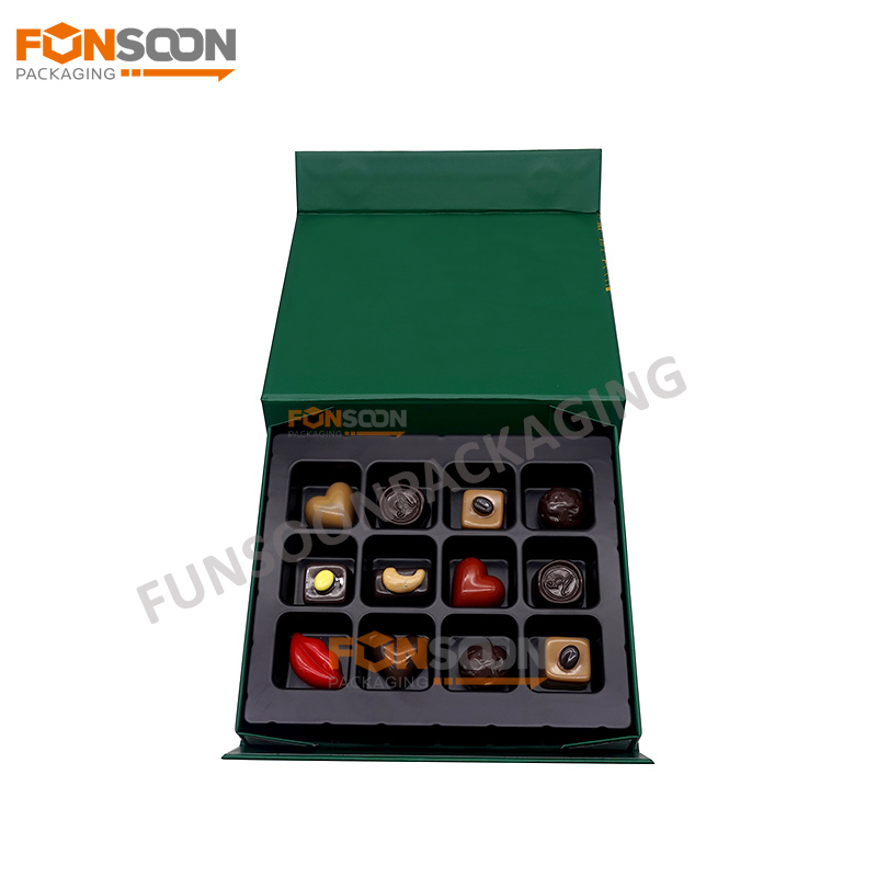 12 chocolates magnetic gift box with insert